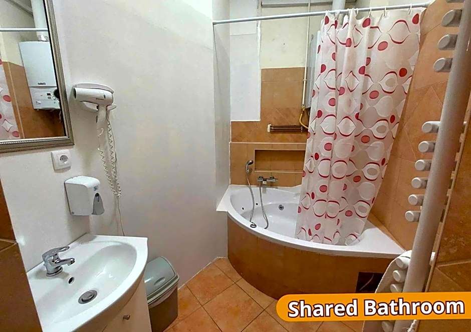 GoodMo Budapest Smart Rooms