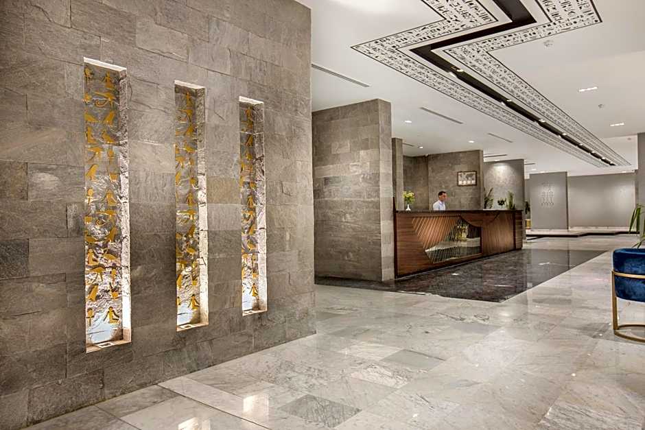 Pyramisa Luxor Hotel and Suites