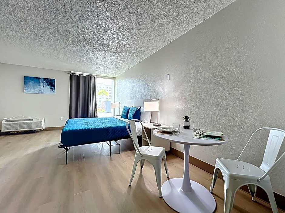 Stayable Suites Kissimmee