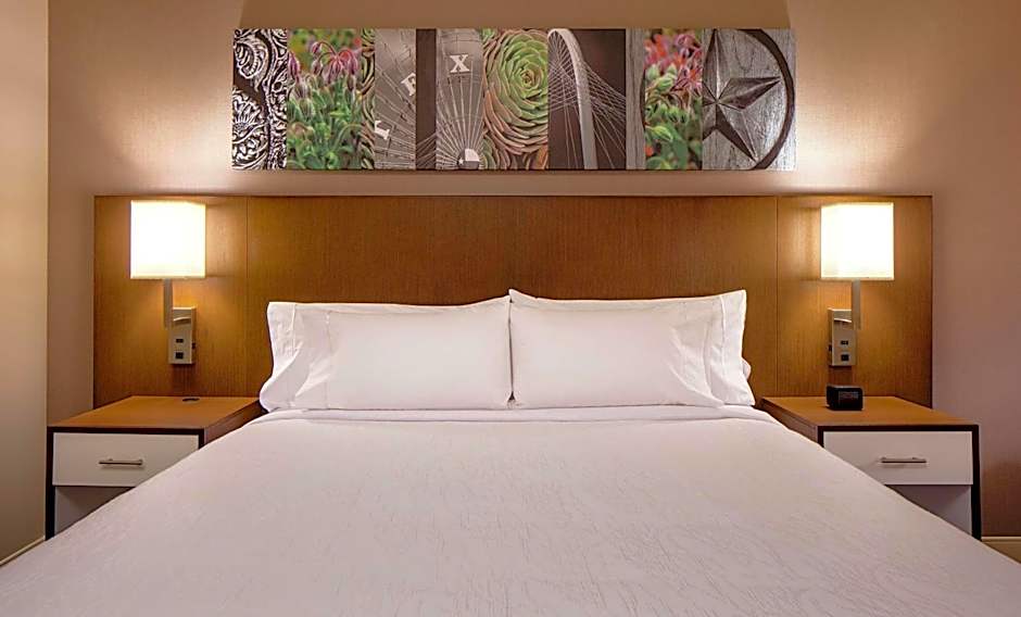 Hilton Garden Inn Downtown Dallas