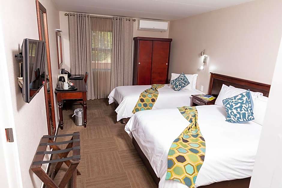 Hotel 247 @ White River