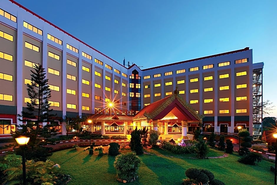 Foto 1 dari 50 — Summit Parkview Hotel