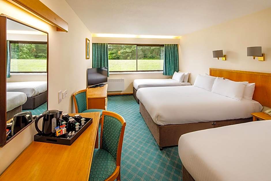 Mercure Livingston Hotel