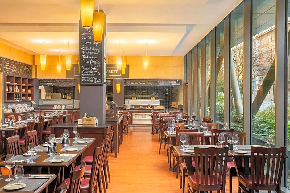 Courtyard by Marriott Prague City