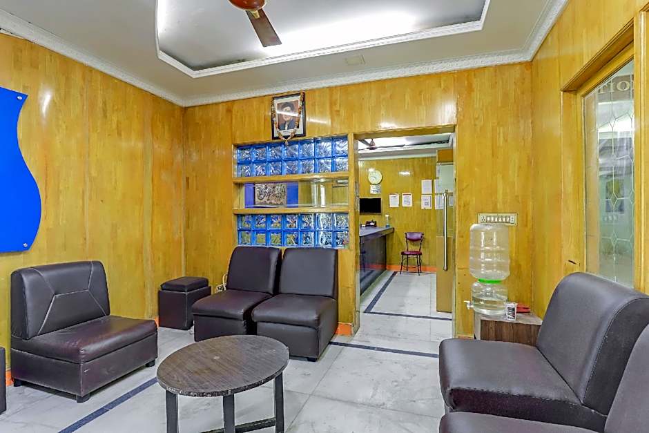 Golden Manor – Chennai, IL