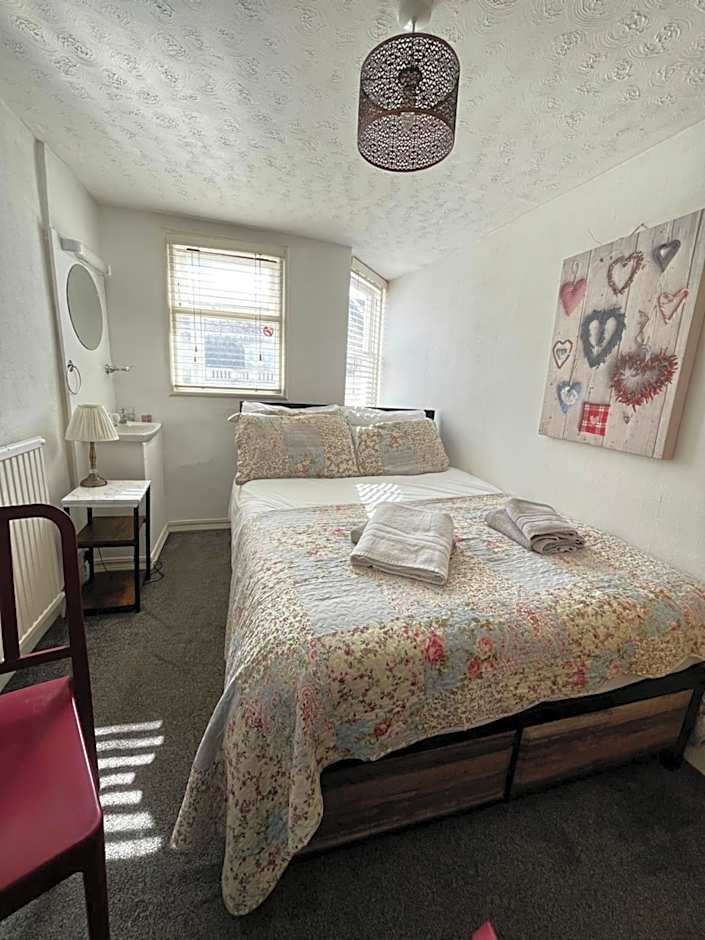 Relax Inn Guest House