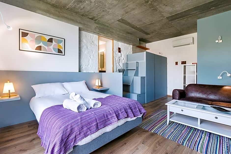 Bridge It - Suites & Views