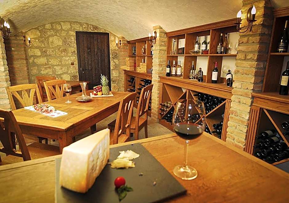 Club Residence at BlackSeaRama Golf