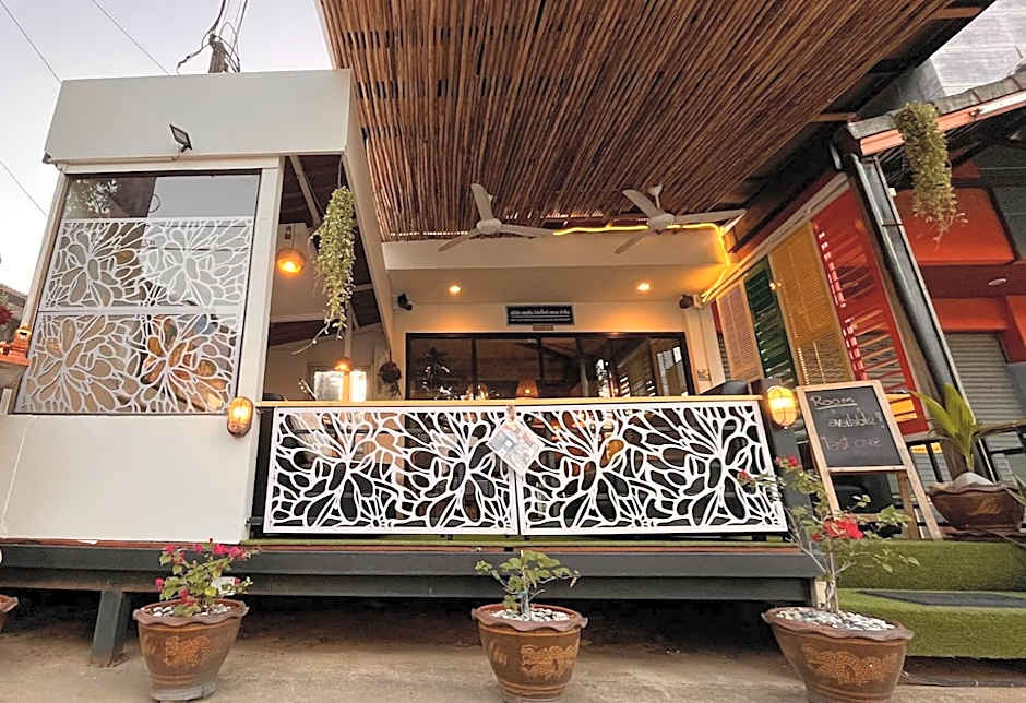 Coco Mountain View Guest House Hotel