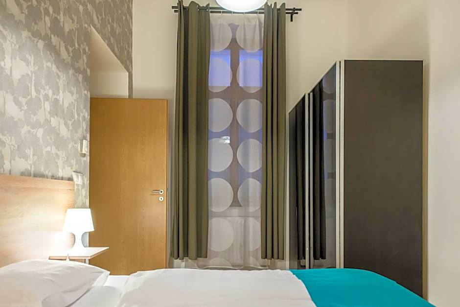 Mango Aparthotel