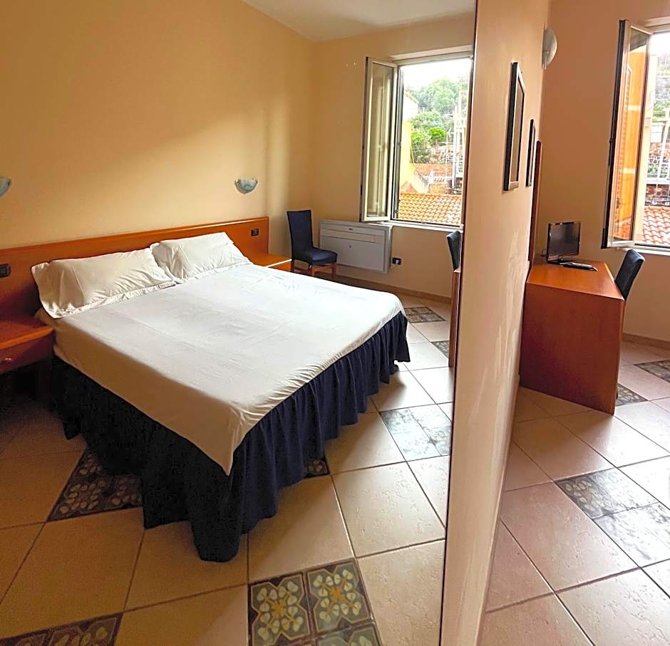 GR B&B