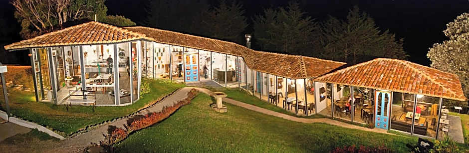 Dantica Cloud Forest Lodge