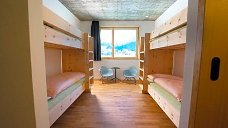 Quadruple Room with Shared Bathroom - incl. Pool Access