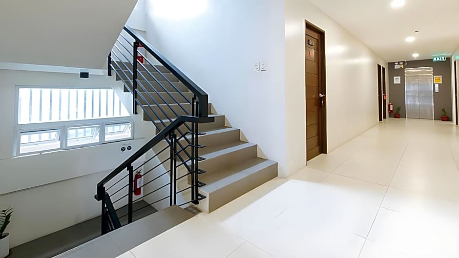 RedDoorz near Fernwoods Garden Quezon City