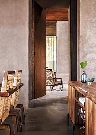 Panoramic Ocean Cliff Villa