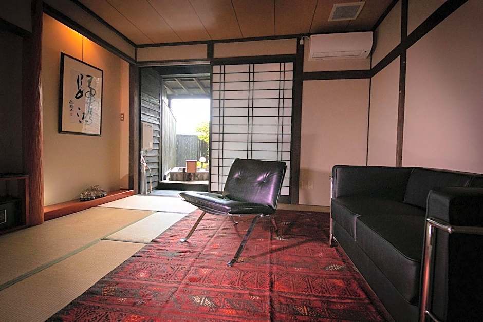 Yufuin Bath Satoyamasafu