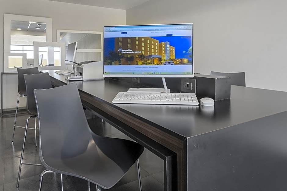 City Express by Marriott Guadalajara Aeropuerto