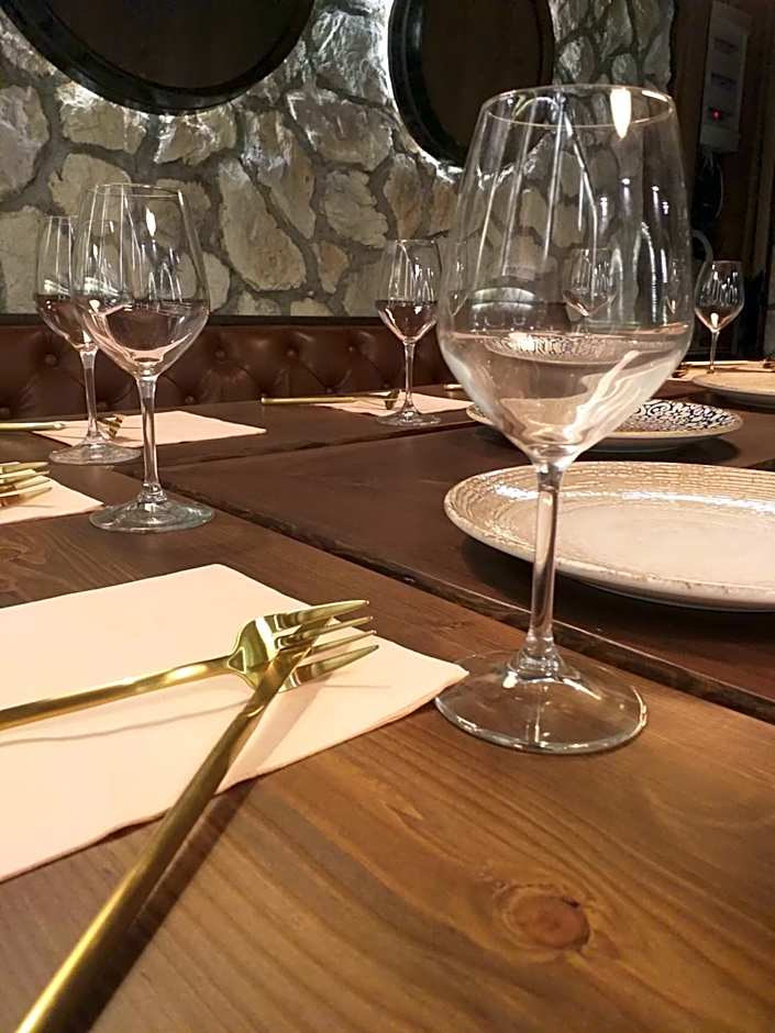 Epavlis Meteora Suites Hotel
