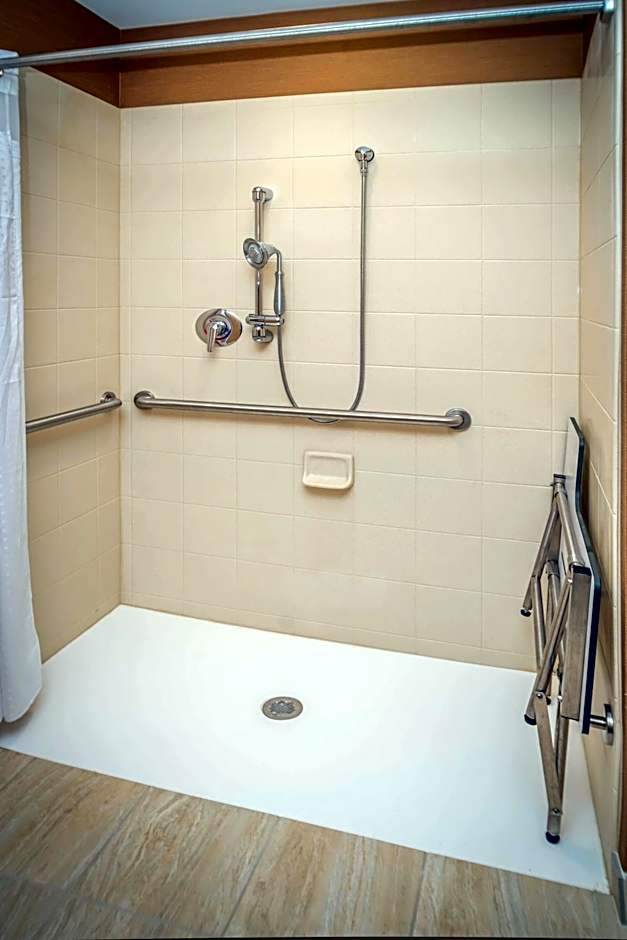 Holiday Inn Express & Suites Salt Lake City South-Murray By IHG