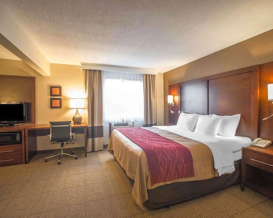 Quality Inn & Suites Boonville - Columbia