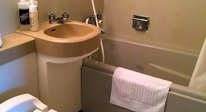 Hotel Crown Hills Takaoka