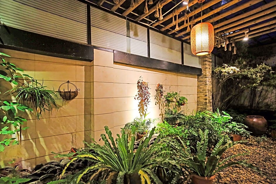 Guilin Sky Palace Hotel