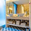 Serennia Fira Gran Via Exclusive Rooms