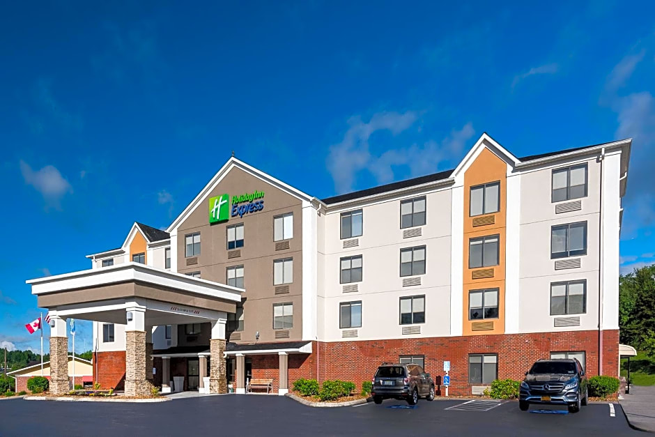 Holiday Inn Express Hillsville