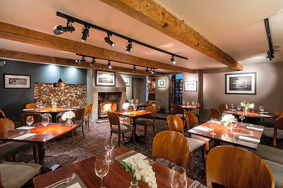 The White Hart at Lydgate