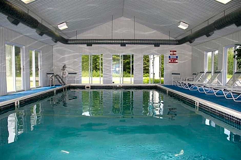 Mackinaw Budget Inn