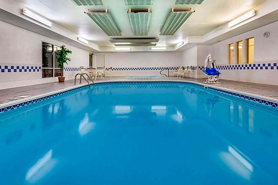 Baymont by Wyndham Casper East