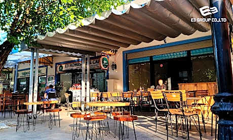 E3 Homestay & Cafe - Grand World Phú Quốc