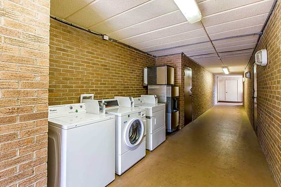 Quality Inn & Suites Easley - Greenville