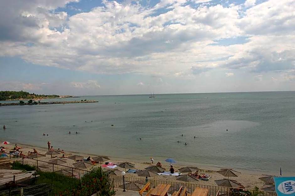 Harmony Beach Family Hotel