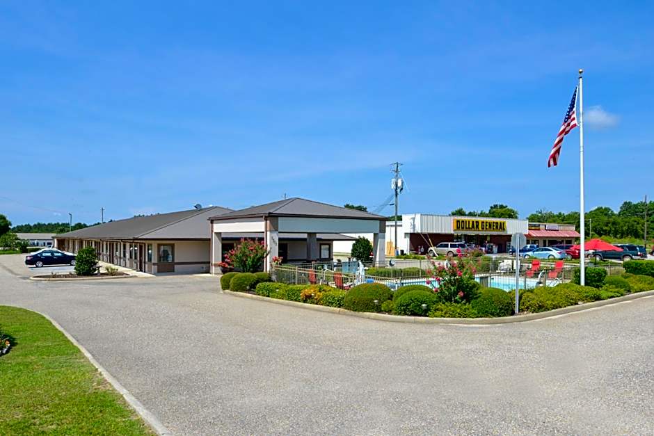 Briarwood Inn Of Geneva