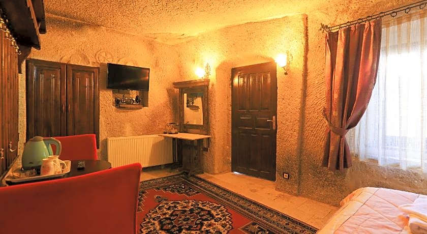 Antique Terrace Suites