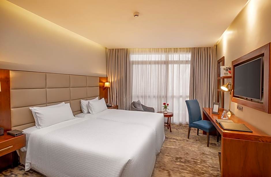 Golden Tulip Canaan Kampala