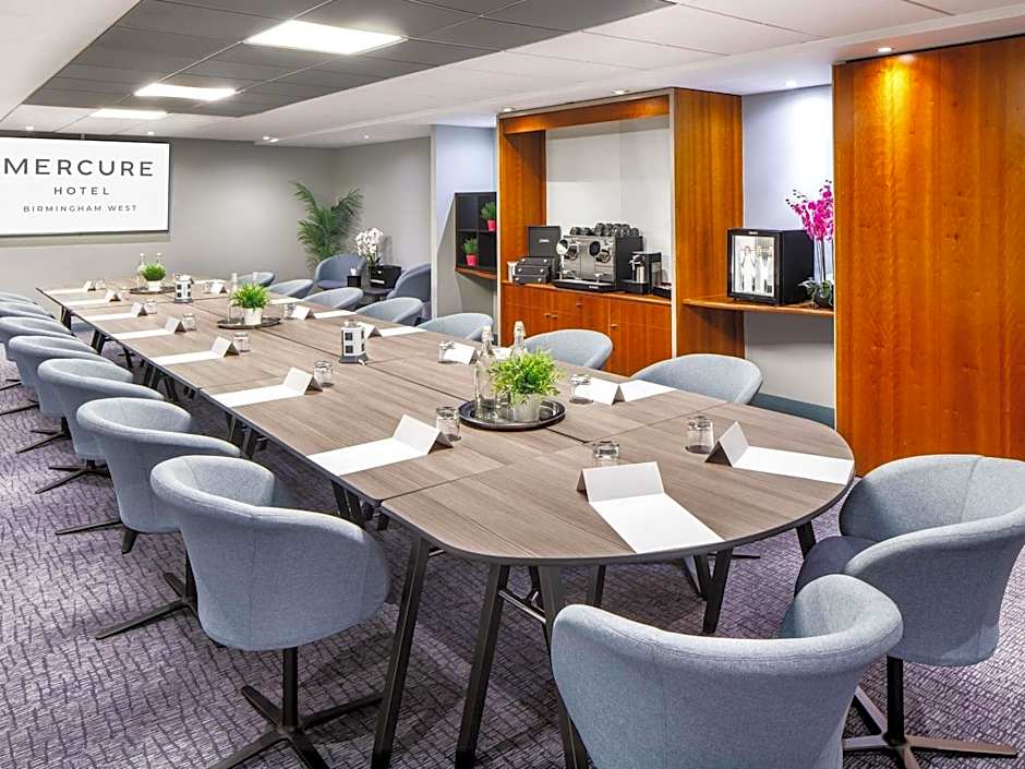 Mercure Birmingham West Hotel