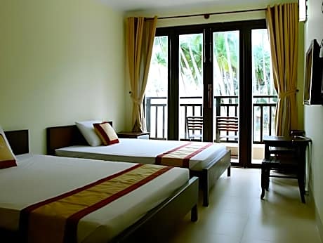 Superior Twin Garden View