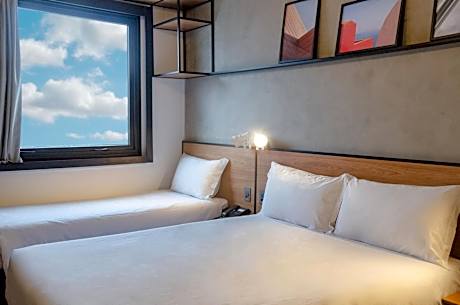 Standard Double Room with Single Bed