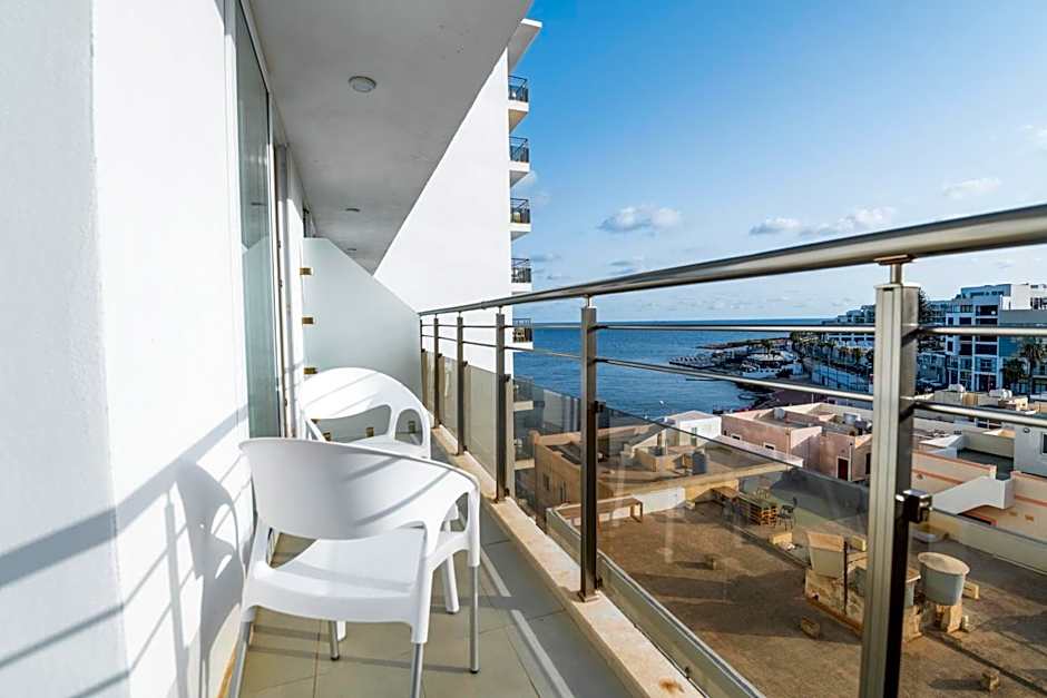 Seaview Hotel - Adults Only 16 Plus