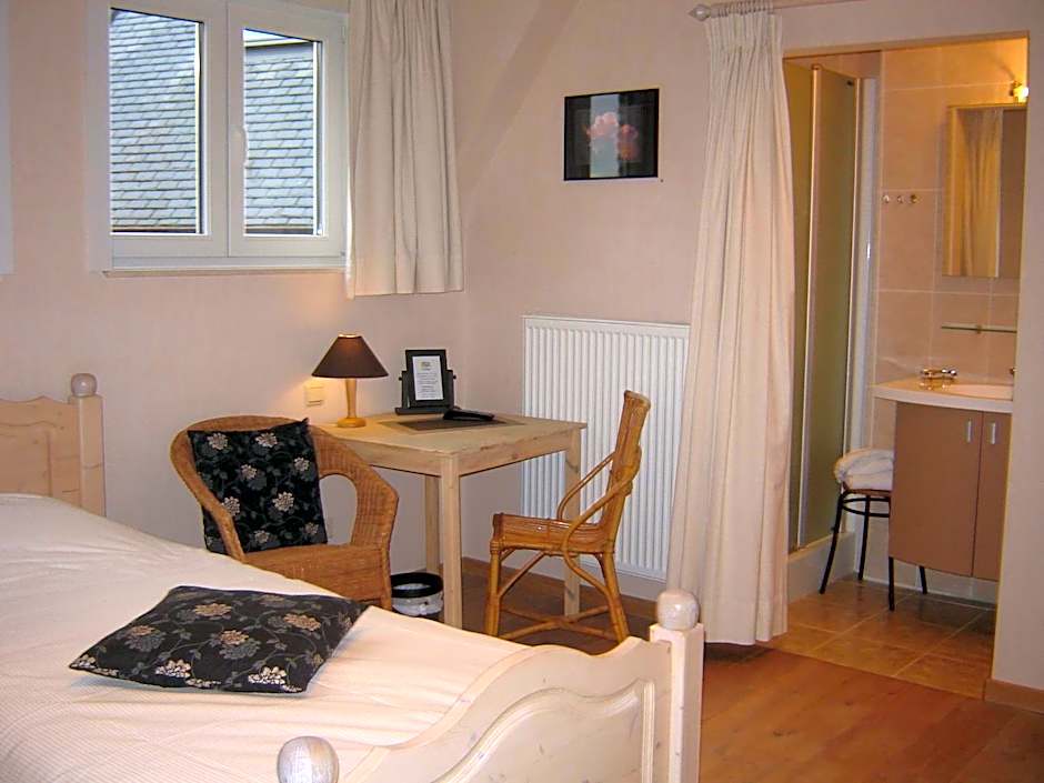 Photo 1 of 6 of Single Room with Bathroom