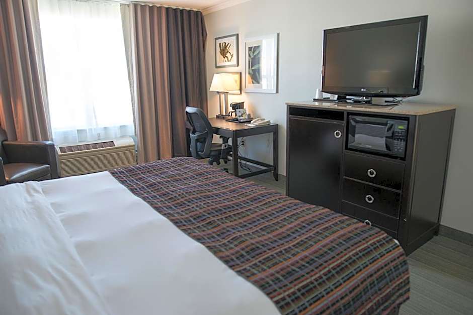 Country Inn & Suites by Radisson, Effingham, IL