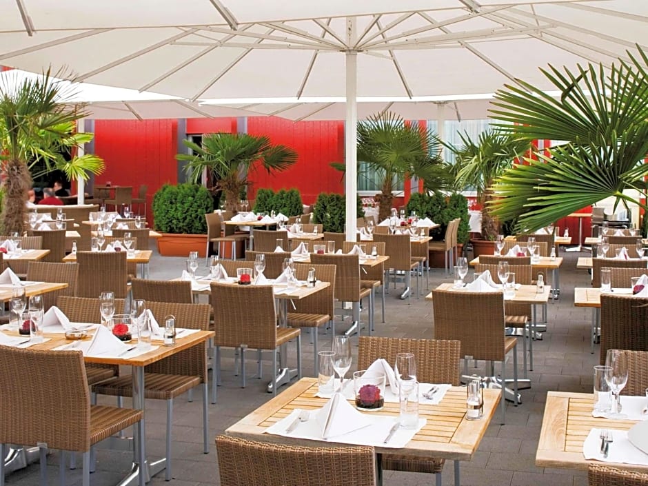 Moevenpick Hotel Zurich-Airport