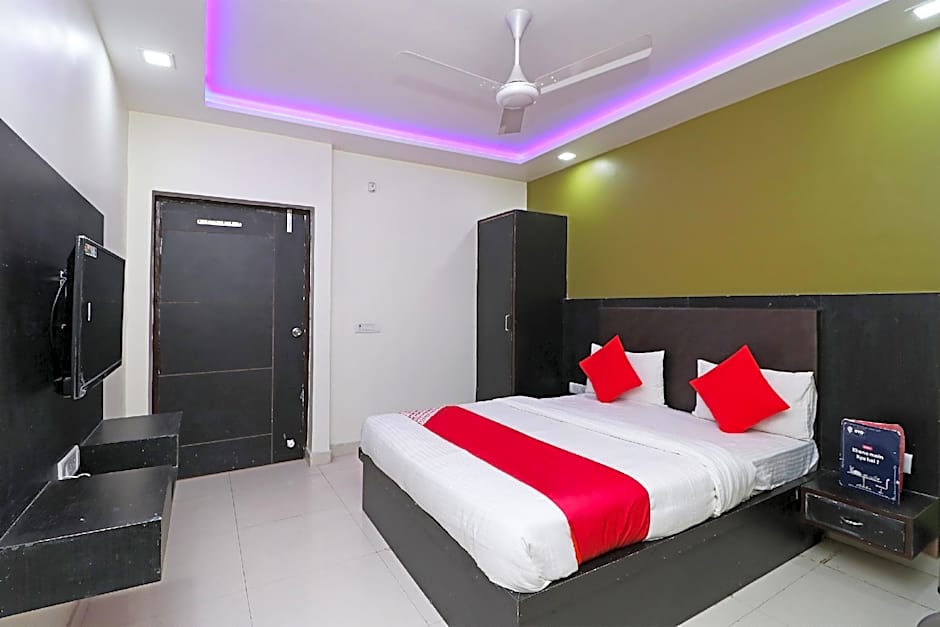 Hotel The Orient Tree by OYO Rooms – Agra, NC