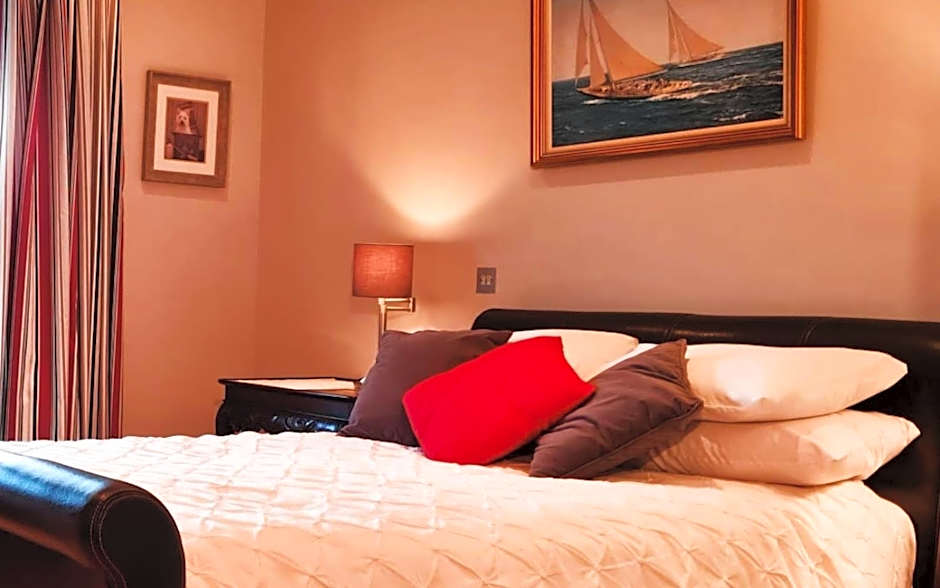 Hazelwood Country House