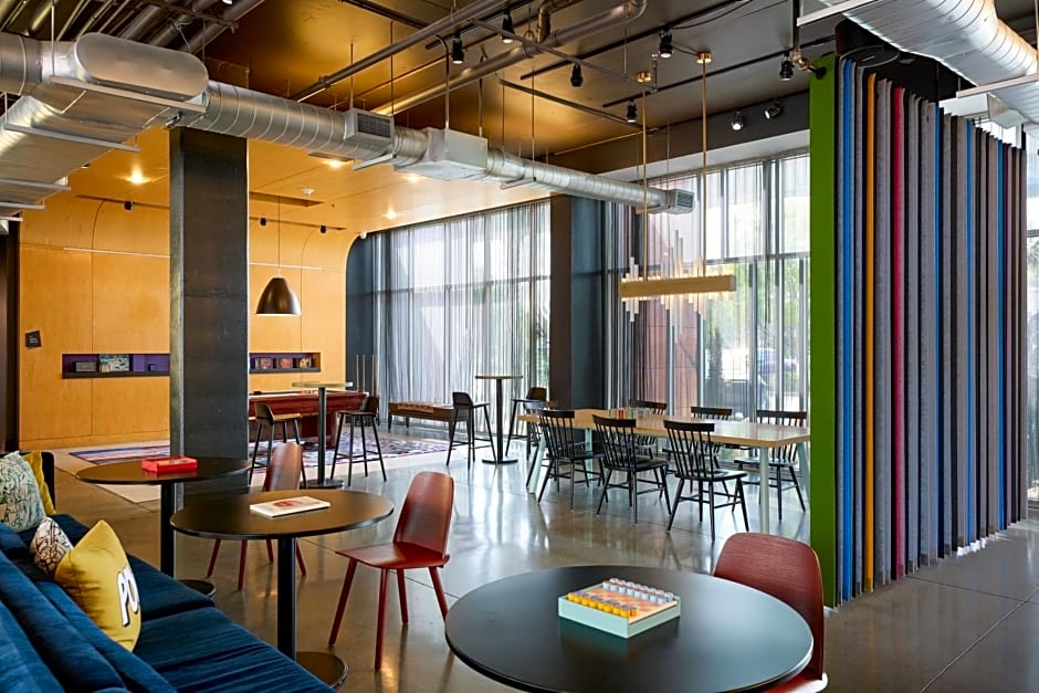 Aloft Charleston Airport & Convention Center
