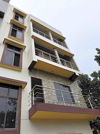 OYO Flagship 809983 Ashiana Hotel