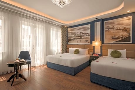 Family Room City View