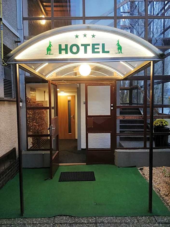 Hotel Bohemians